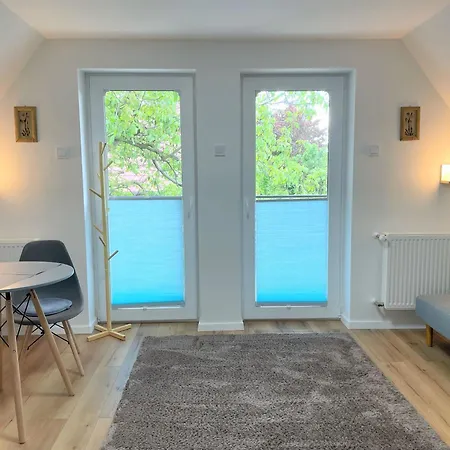 شقة Quiet, Green, Relaxing Place - 1 Bedroom *