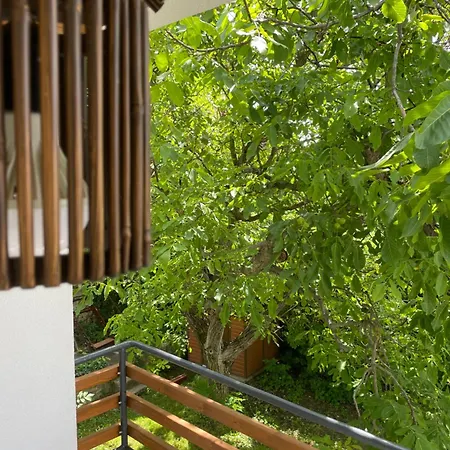 Quiet, Green, Relaxing Place - 1 Bedroom Appartement Balatonfüred