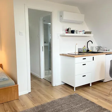 Quiet, Green, Relaxing Place - 1 Bedroom Балатонфюред