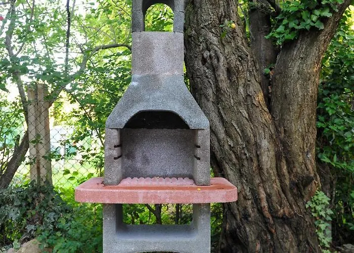 Quiet, Green, Relaxing Place - 1 Bedroom * באלאטונפורד