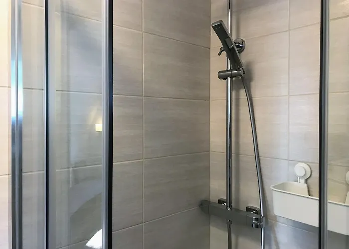 شقة Quiet, Green, Relaxing Place - 1 Bedroom *