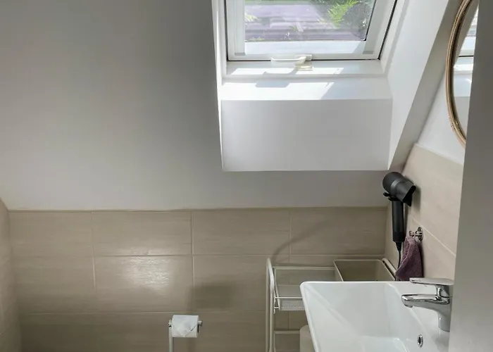 Quiet, Green, Relaxing Place - 1 Bedroom * באלאטונפורד