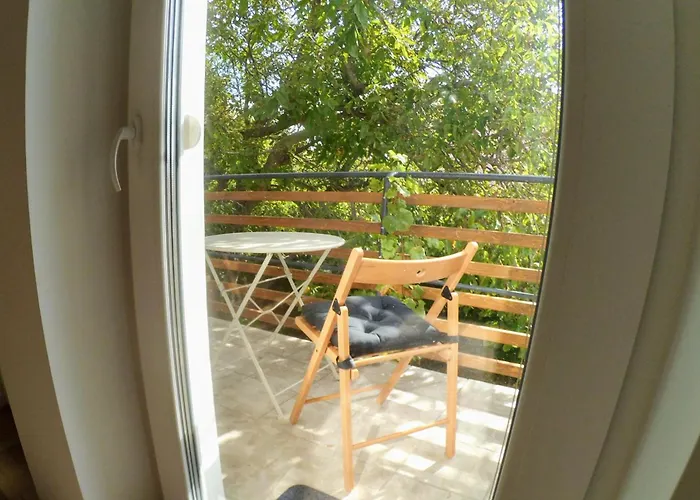 Quiet, Green, Relaxing Place - 1 Bedroom באלאטונפורד